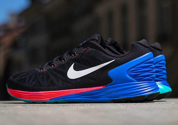 Nike LunarGlide 6 - Black - Hyper Cobalt - Hyper Punch