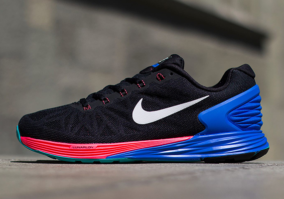 Nike Lunarglide 6 Black Hyper Cobalt Hyper Punch 3