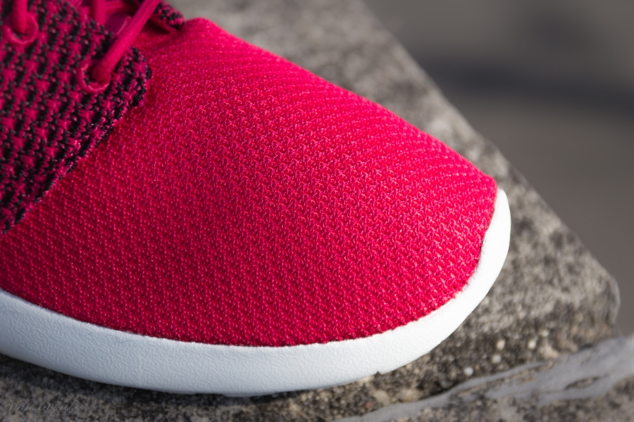 Nike Roshe Run Fuscia Force 03