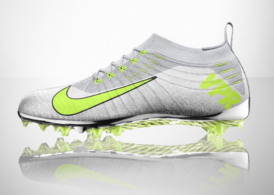 Nike Vapor Ultimate Flyknit Cleat 10