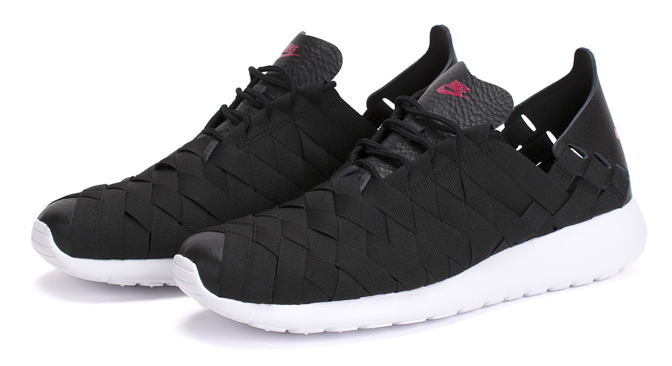 Nike Womens Roshe Run Woven July 2014 02