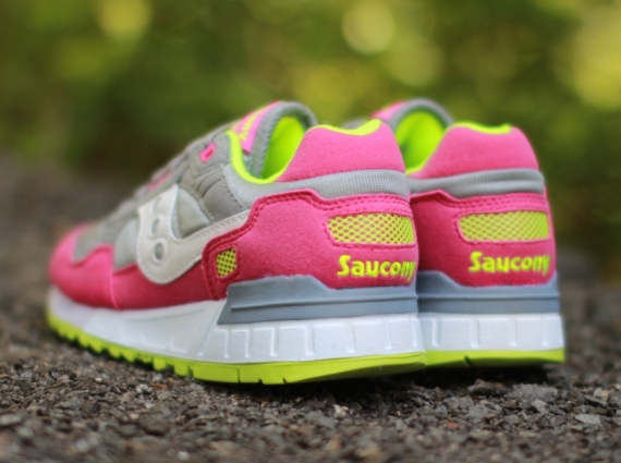 Saucony Women's Shadow 5000 - Grey - Pink