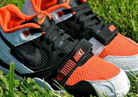 Nike Air Trainer 2 “Barry Sanders” – Arriving at Retailers