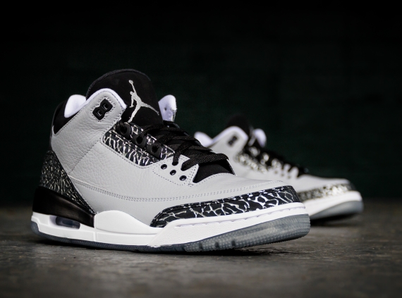 Wolf Grey Jordan Iii Retro 02