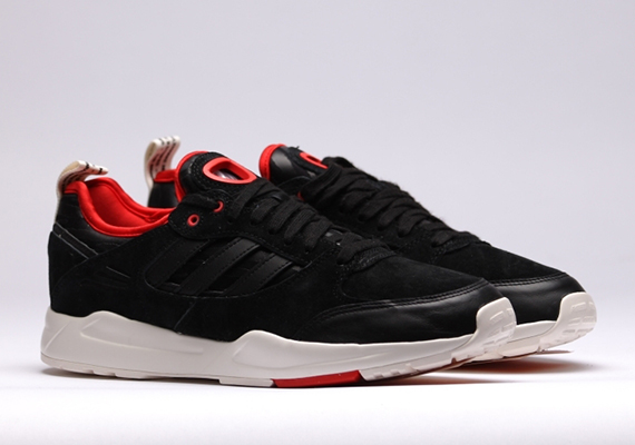 Adidas Originals Tech Super 2.0 Black Red 1