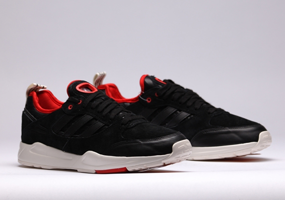 Adidas Originals Tech Super 2.0 Black Red 5
