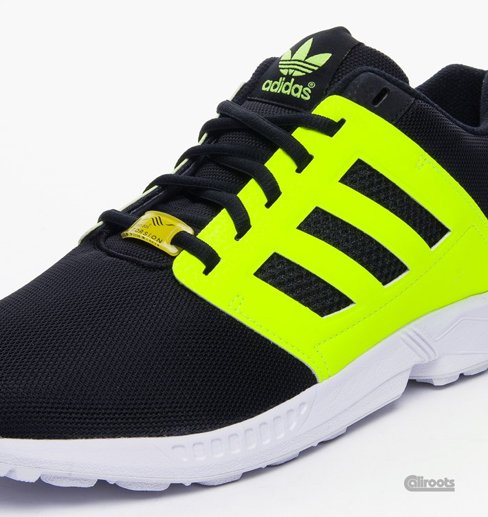 Adidas Originals Zx Flux 2 0 Black Solar Yellow 03
