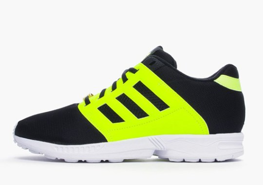 adidas Originals ZX Flux 2.0 – Black – Solar Yellow