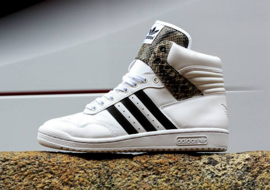 Adidas Pro Conference Hi Wmns Snakeskin 00