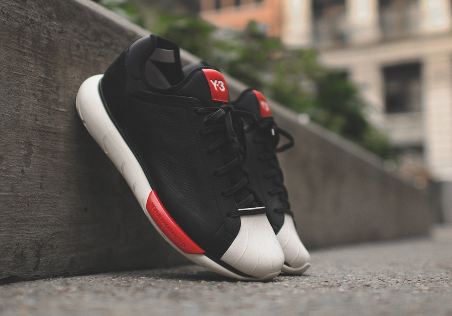 Adidas Y3 Qasa Shell Black Red 1