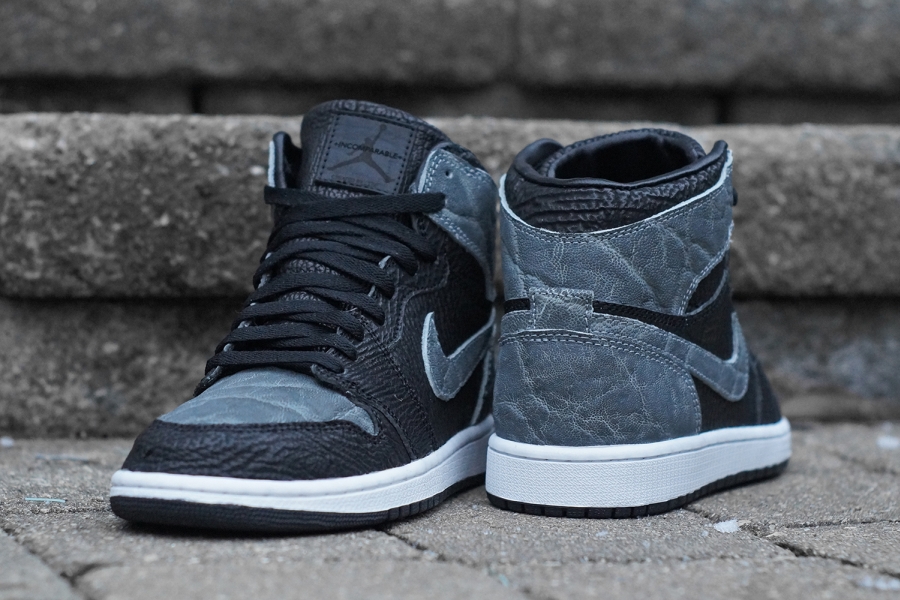 Air Jordan 1 Shark Week 03