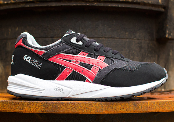 Asics Gel Saga – Black – Burgundy