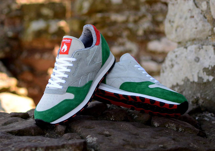 Hanon x Reebok Classic Leather "3 Castles"