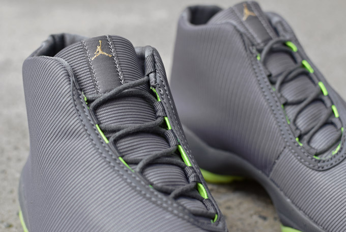 Jordan Future Mesh Grey Volt 05