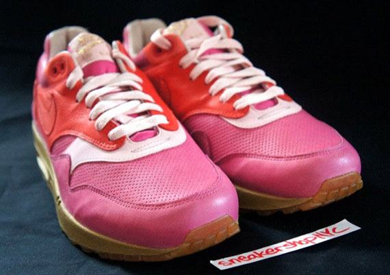 Kid Robot Nike Air Max 1 Hyperstrike Sample 1