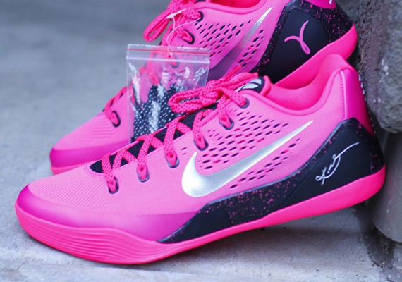 Nike Kobe 9 EM "Think Pink" PE