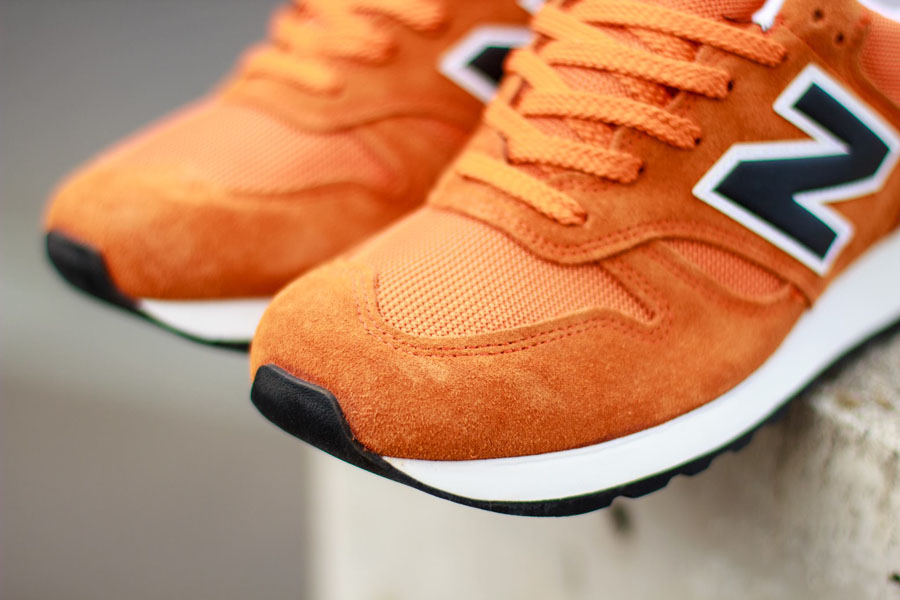 New Balance 670 Orange Black 03