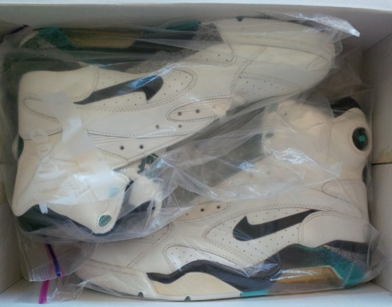 Nike Air Force 180 – OG “Emerald” on eBay