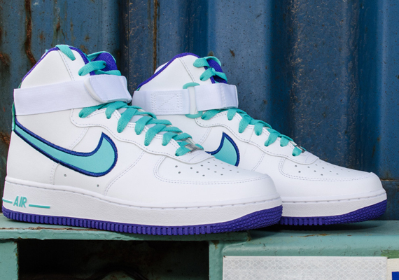 Nike Air Force 1 High – White – Dark Concord – Hyper Jade
