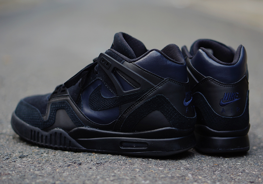 Nike Air Tech Challenge II - Obsidian - Black