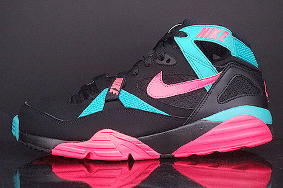 Nike Air Trainer Max 91 Black Hyper Jade Hyper Punch 02