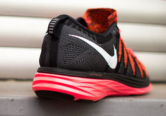 Nike Flyknit Lunar2 Hyper Punch Black Orange 4