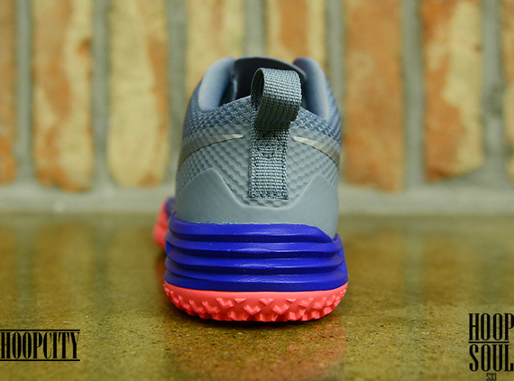 Nike Lunar Tr1 Magnet Grey Hyper Punch 3