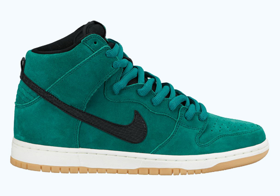 Nike SB Dunk High - Mystic Green - Sail - Gum Light Brown