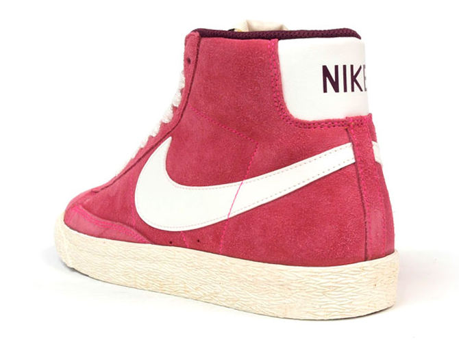 Nike Wmns Blazer Mid Pink Burgundy White 04
