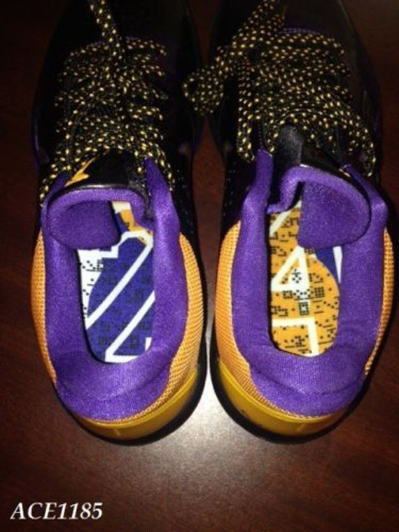 Nike Zoom Kobe 5 Kobe Bryant Autographed Away Pair Ebay 09