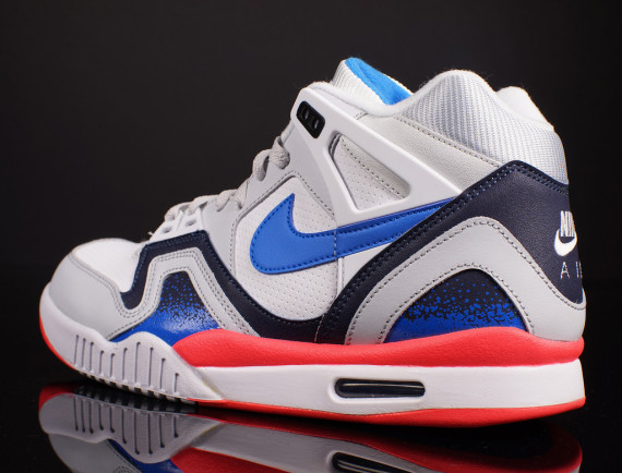 Nike Air Tech Challenge II "Photo Blue" - Available