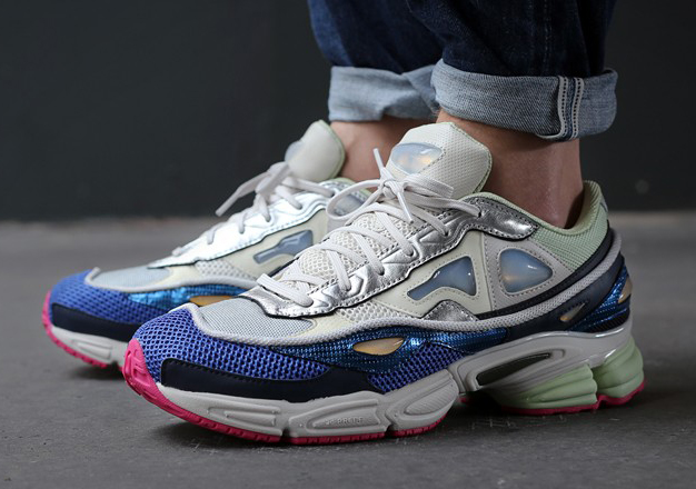 Raf Simons x adidas Originals Ozweego 2