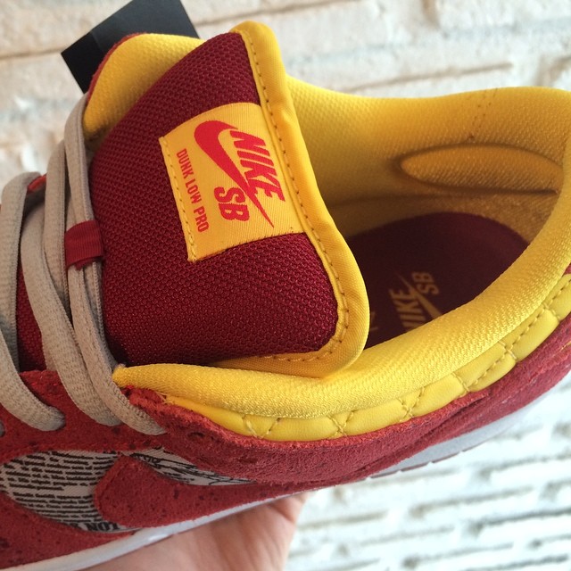 Rukus Nike Sb Dunk Low Crawfish 03