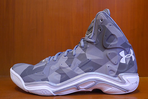 Under Armour Micro G Anatomix Spawn 2 03