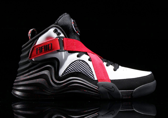 Nike Lunar Raid - Black - White - Gym Red