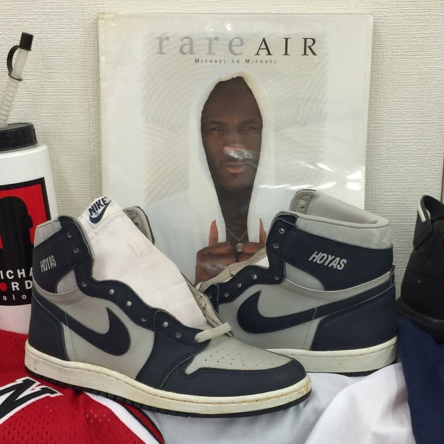 Air Jordan 1 Hoyas 01