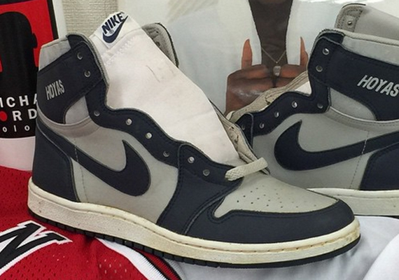 Air Jordan 1 Hoyas