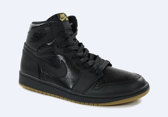 Air Jordan 1 Retro High Og Black Gum 6