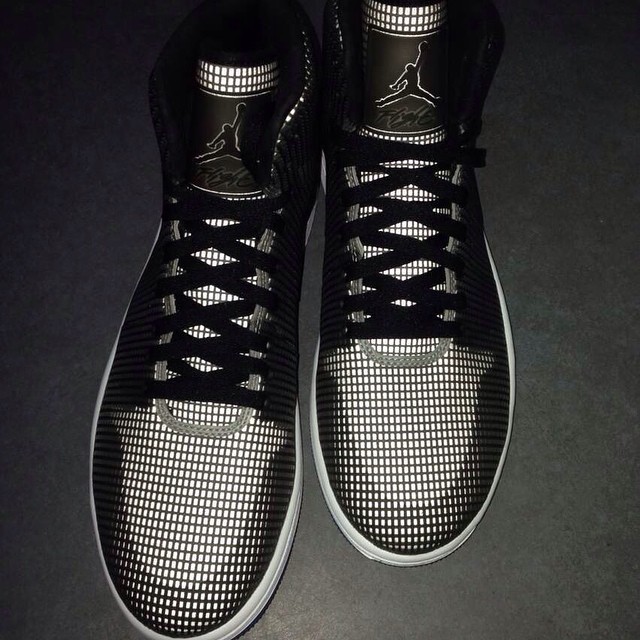 Air Jordan 4lab1 Black White 02
