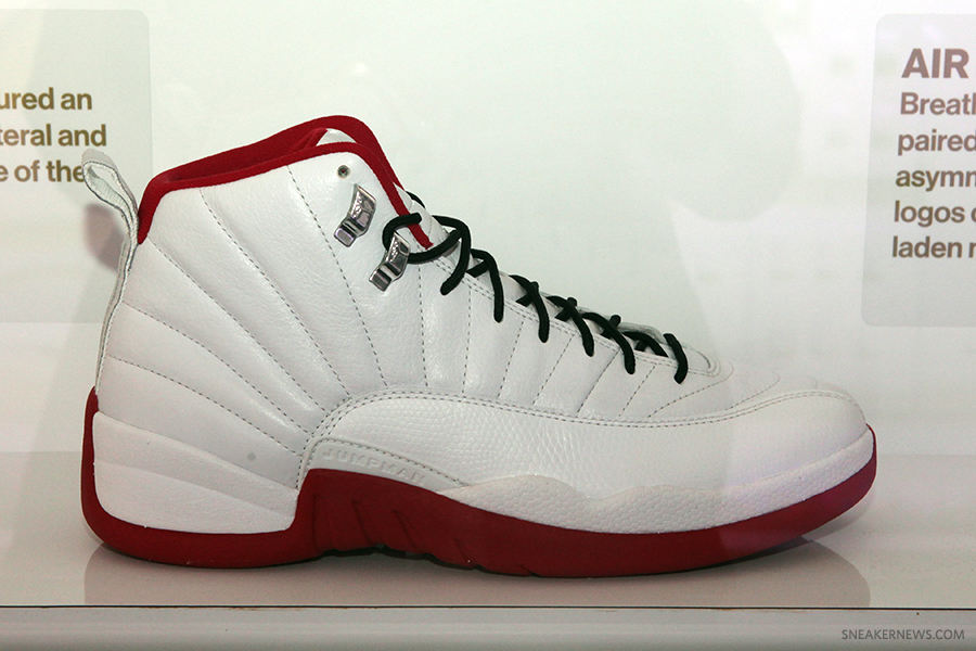 Air Jordan White Red Chicago Wbf 11