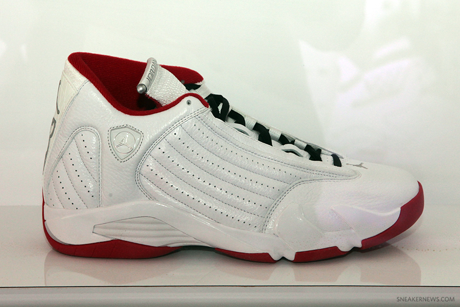 Air Jordan White Red Chicago Wbf 13