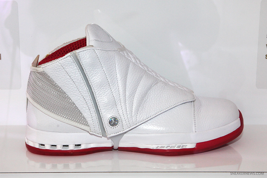 Air Jordan White Red Chicago Wbf 16