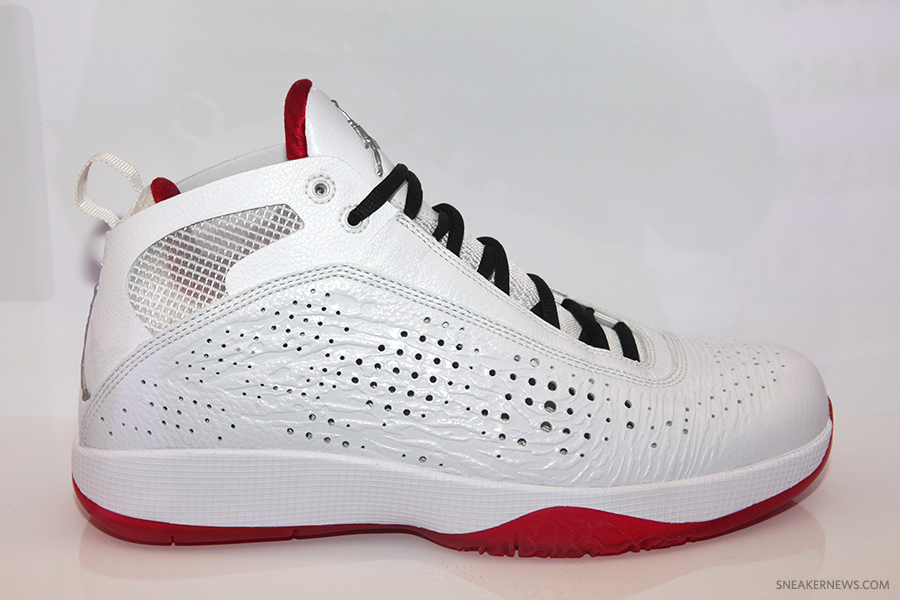 Air Jordan White Red Chicago Wbf 26