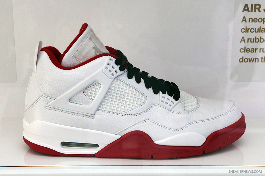 Air Jordan White Red Chicago Wbf 3