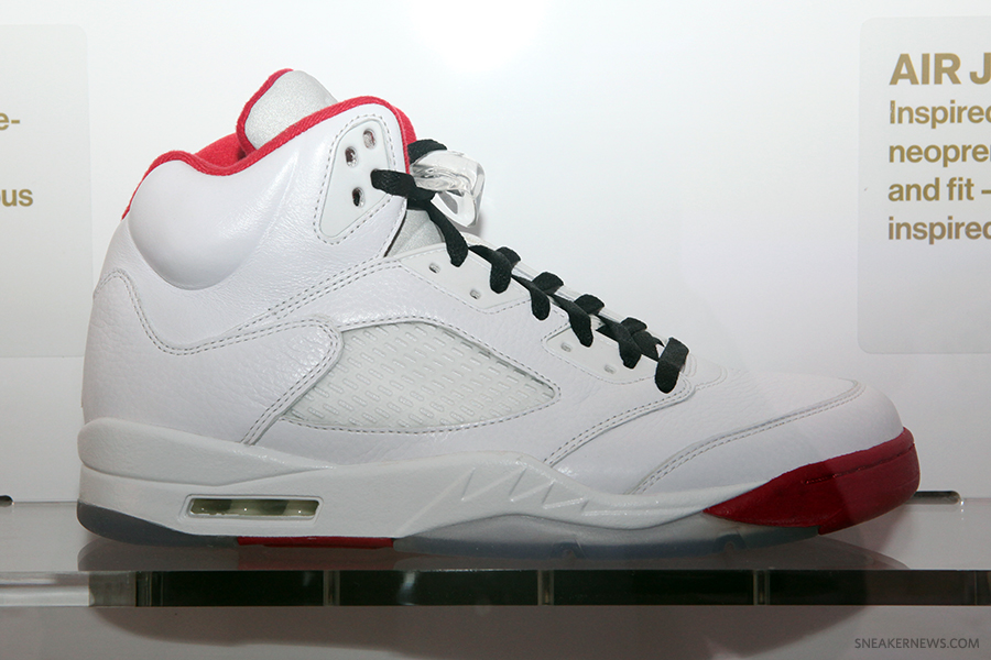 Air Jordan White Red Chicago Wbf 5