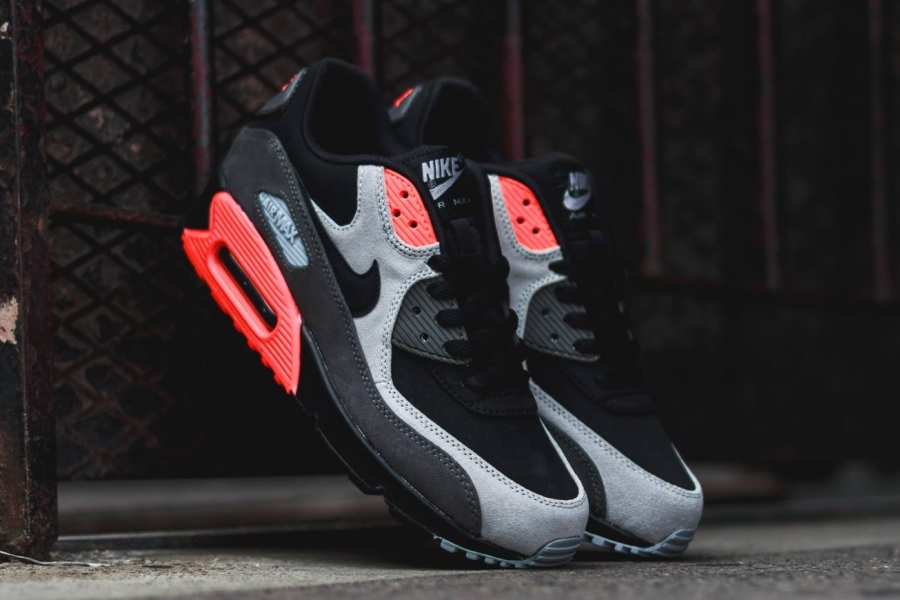 Air Max 90 Infrared Pigeon 01