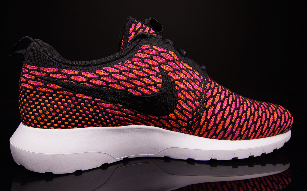 Flyknit Roshe Run Red Black 03