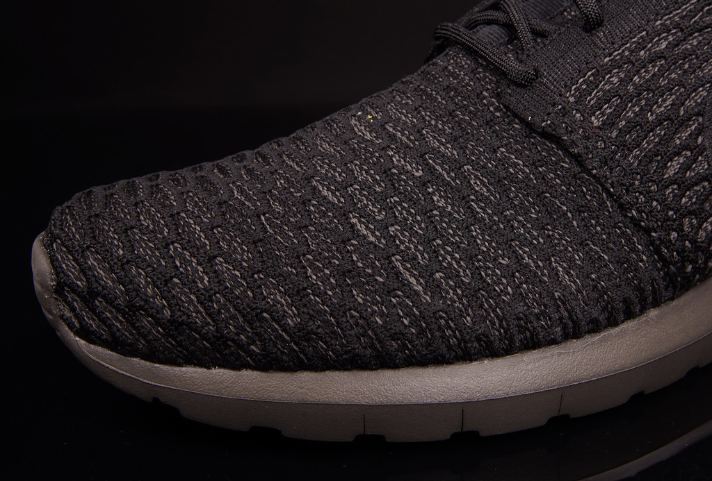 Flyknit Roshe Run Red Black 07