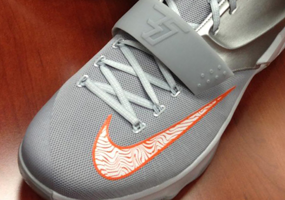 Nike KD 7 “Texas”