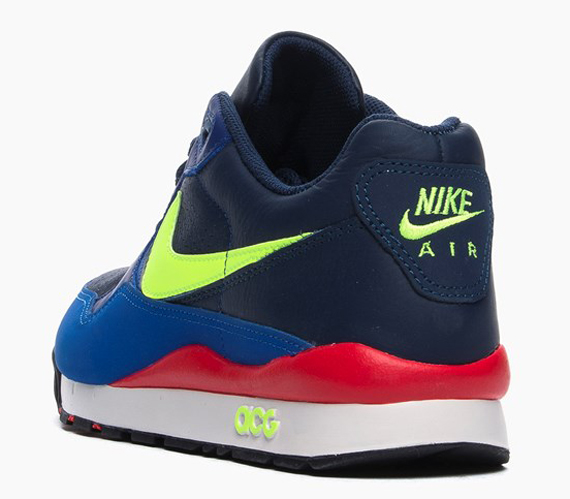 Nike Acg Air Wildwood Midnight Navy Volt Red 03